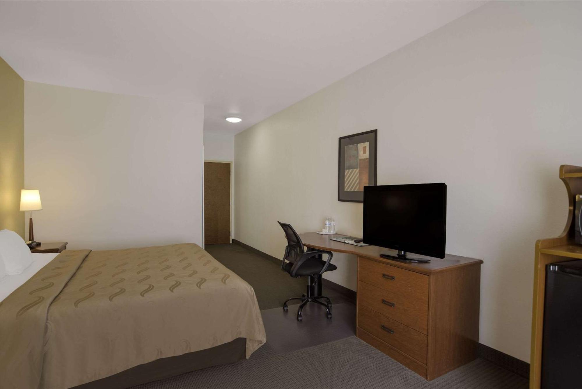 Quality Inn & Suites Chambersburg Dış mekan fotoğraf