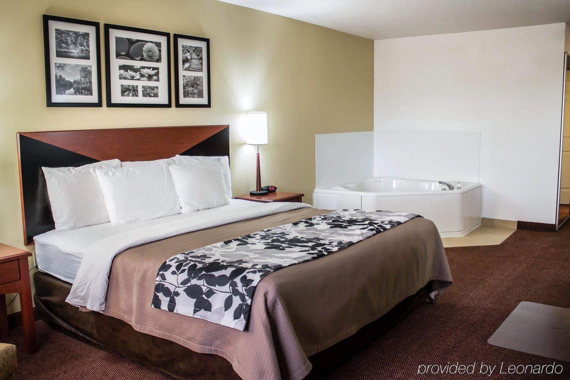 Quality Inn & Suites Chambersburg Dış mekan fotoğraf